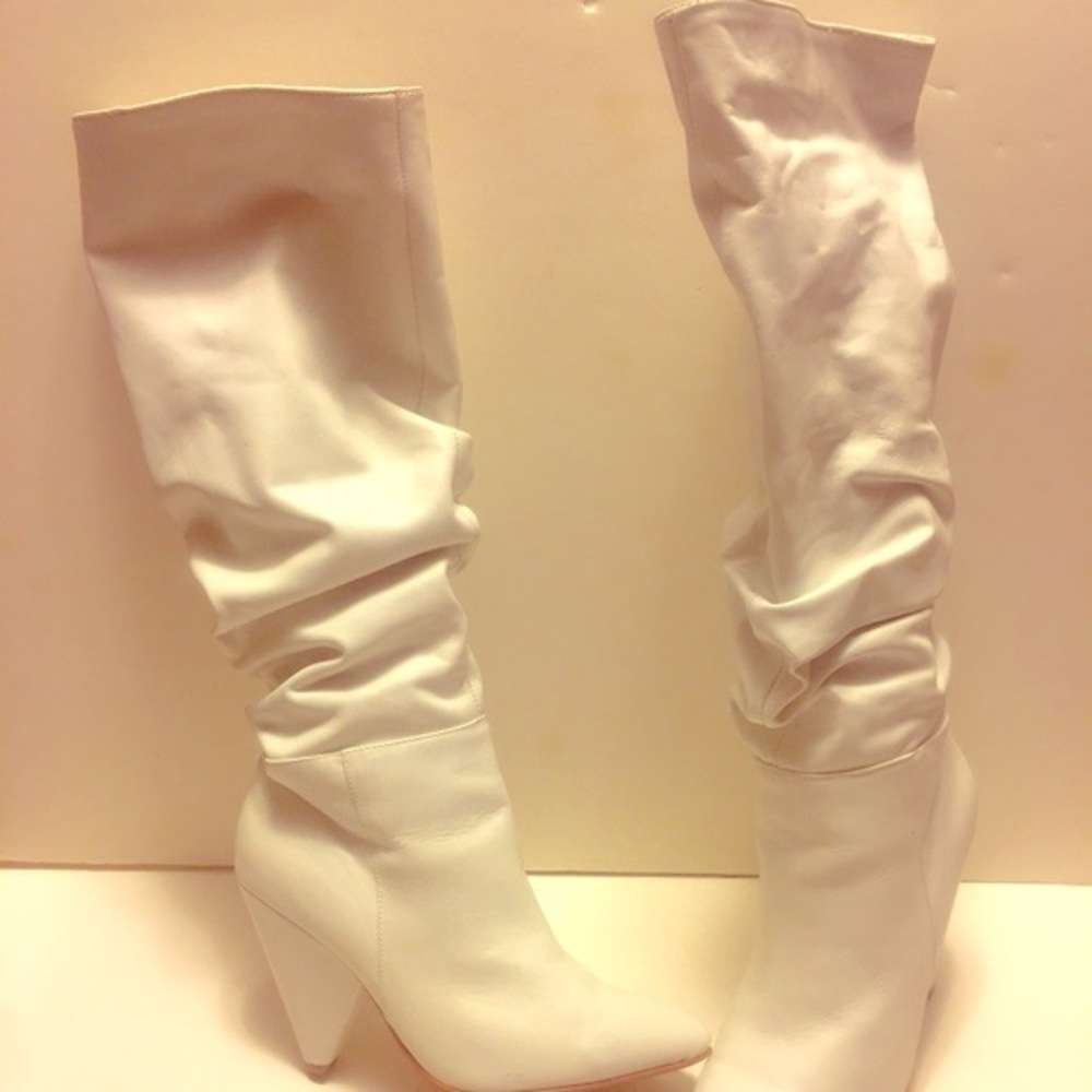COPY - White leather slouch boots